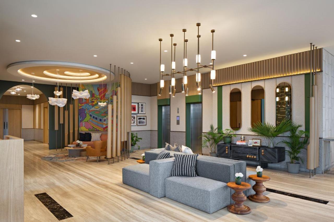 Maxonehotels At Kota Harapan Indah-Bekasi Exteriör bild